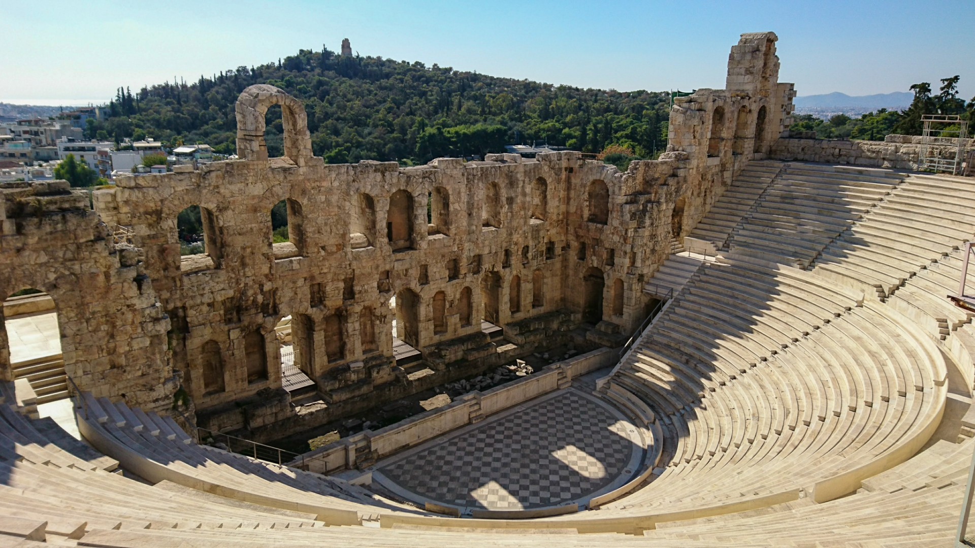 Odeon of Herodes Atticus vid Akropolis används åter till teater och musik
